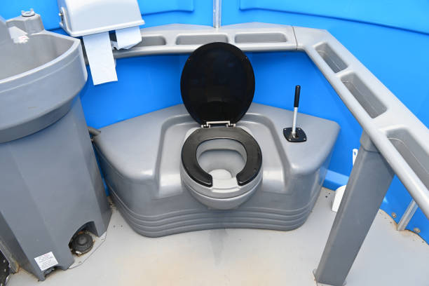 Best Local porta potty services  in Uvalde, TX