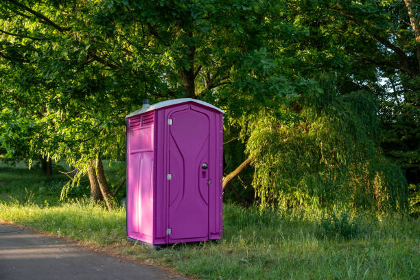 Best Luxury portable toilet rental  in Uvalde, TX