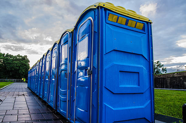 Best Construction site porta potty rental  in Uvalde, TX